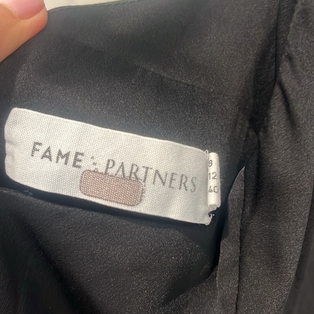 Fame & Partners Rosabell Gown - Picture 3 of 10